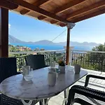Apartamento Assos Blue House *