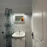 דירה Assos Blue House אסוס