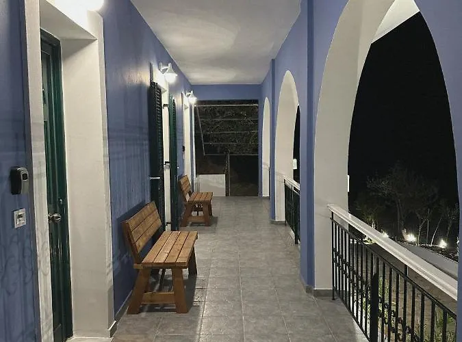 Assos Blue House * أسوس